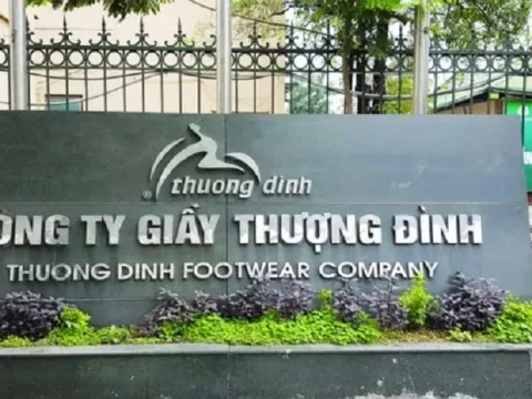 Sức nóng thoái vốn tác động gì tới cổ phiếu?