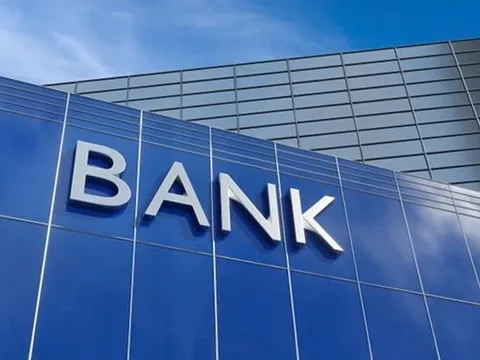 Đại biểu Quốc hội yêu cầu làm rõ tiến độ xử lý sở hữu chéo và tổ chức tín dụng yếu kém