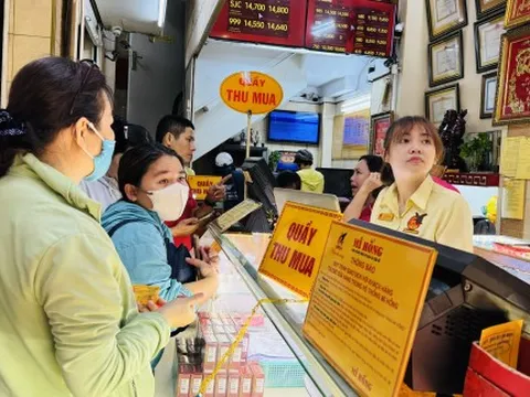 Giá vàng lập đỉnh lịch sử mới