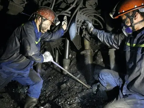 Ngành than sản xuất vượt kế hoạch, củng cố mục tiêu Chính phủ giao