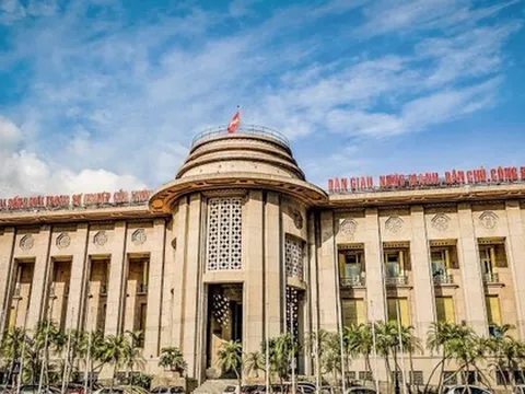 'Nhiều ngân hàng đã cạn room tín dụng, NHNN nhiều khả năng sẽ không nới thêm hạn mức'