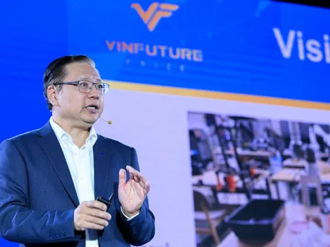 Robot thông minh đến gần đời sống: Thách thức và cơ hội cho Việt Nam