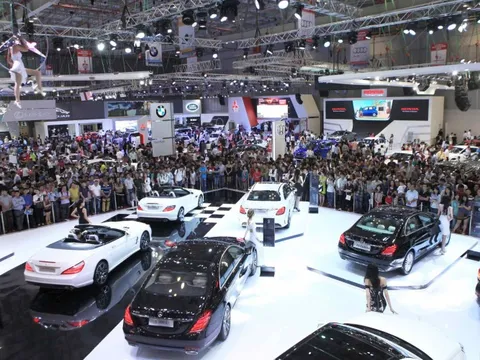 Sắp áp dụng lệ phí trước bạ mới, lo giá xe biến động