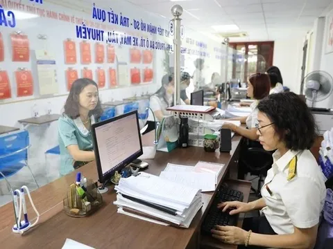 Đề xuất hỗ trợ lương cho công chức thuế