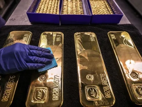 Giá vàng trước tuần đặc biệt quan trọng: Thị trường xuất hiện nhiều ý kiến trái chiều