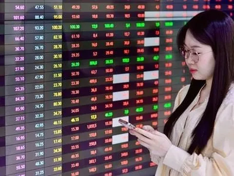 CTCK dự báo 3 kịch bản cho VN-Index tháng 12, chỉ tên nhóm cổ phiếu có triển vọng tích cực