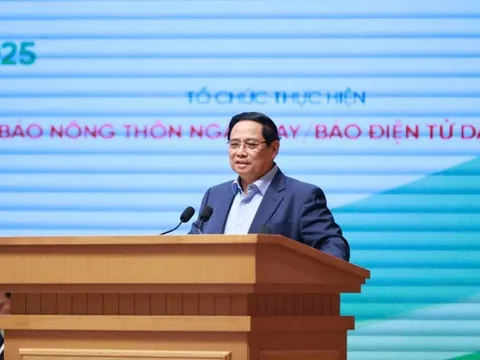 Đối thoại với Thủ tướng, nông dân chia sẻ cần "chiến thần livestream" hỗ trợ bán hàng