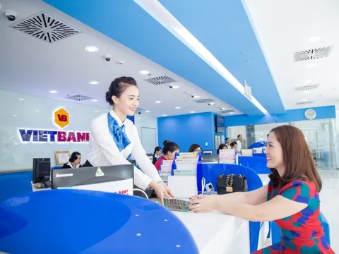 Chủ tịch Vietbank và người nhà đăng ký giao dịch hơn 100 triệu quyền mua cổ phiếu