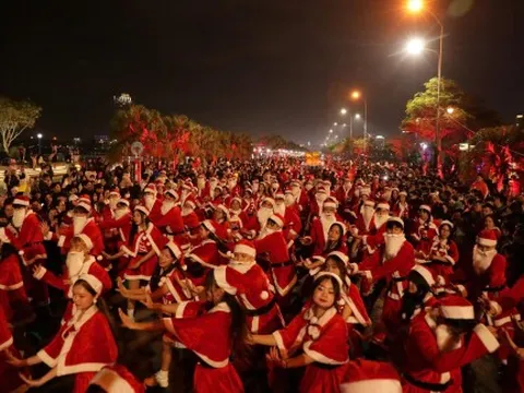 Đà Nẵng mở hội chào đón năm mới để thu hút khách du lịch