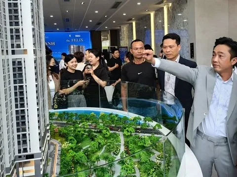 Ngược dòng, cổ phiếu QCG “tím lịm” phiên thứ 2 giữa lúc VN-Index “lao dốc” mạnh