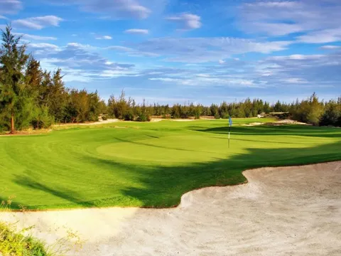 Đà Nẵng: Du lịch tăng trưởng vượt mưa bão, bất động sản ven biển tăng nhiệt