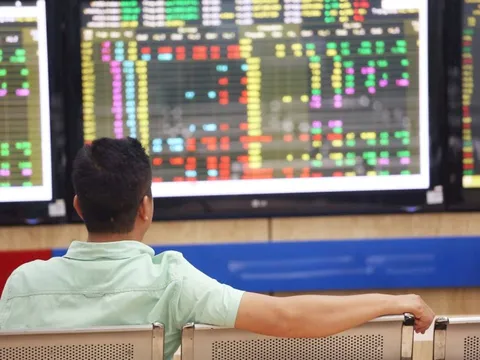 "Đánh rơi" hơn 50 điểm sau 3 phiên rung lắc, VN-Index còn có thể lùi về ngưỡng nào?