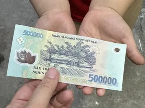 Con dâu cho trẻ ăn xin ngoài đường 500 nghìn, mẹ chồng phản ứng 'gắt'
