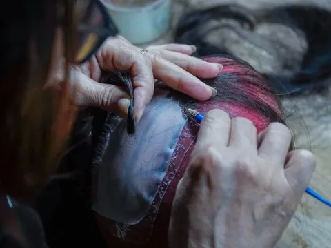 Chị em rủ nhau kiếm tiền từ nghề làm… 'hàng giả' 