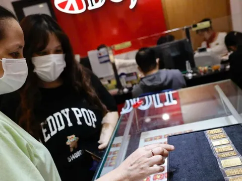 Sàn giao dịch vàng: Tổ chức theo hướng nào?