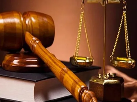 Xử phạt hành chính một công ty chứng khoán