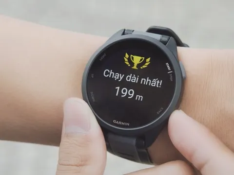 Trải nghiệm đồng hồ thể thao Garmin Forerunner 165