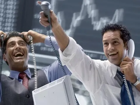 Khối ngoại "xuống tiền" mua mạnh trong phiên VN-Index tăng 27 điểm, tung hơn 600 tỷ gom hai cổ phiếu bluechips