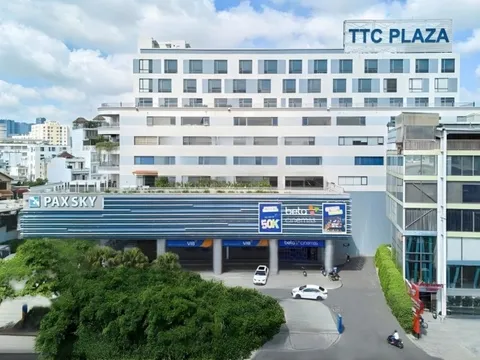 Pax Sky kỷ niệm 13 năm, ưu đãi khách thuê mới