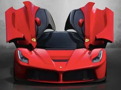 Những mẫu xe đời 2024 vẫn tồn kho, nằm bãi khi thị trường đã bước sang 2025