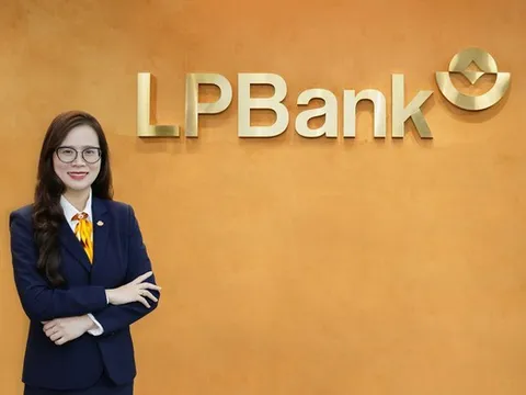 Thêm một nữ tướng LPBank sang làm lãnh đạo Sacombank