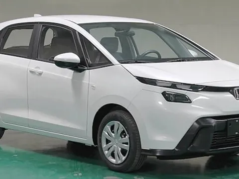 Honda làm mới mẫu hatchback hạng B, khách hàng trẻ Việt sẽ thích: Nội thất hiện đại, có hơn 300 triệu mua được không?