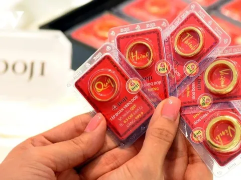 Giá vàng sáng 24/12: Duy trì đà tăng, xác lập đỉnh lịch sử mới