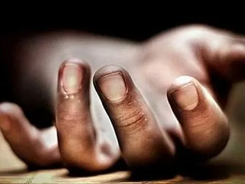 Người đàn ông 19 tuổi tử vong sau khi uống nước theo cách "vạn người mê"