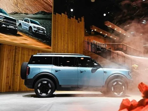 Ford bán mẫu SUV điện đàn ông Việt sẽ thích, giá chỉ hơn 800 triệu: Mạnh tới 445 mã lực, chạy xa 650km/1 lần sạc, trang bị tới 30 camera và cảm biến rất an toàn