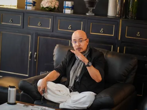 'Vua cà phê' Đặng Lê Nguyên Vũ làm việc 5 phút/ngày, thu nhập 6 tháng bằng 20 năm cộng lại lần đầu chỉ thẳng 'kim chỉ nam' đàn ông cần có, nếu thiếu sẽ khó khấm khá