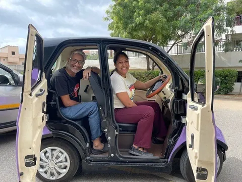 Mẫu ô tô điện giá rẻ ngang Honda SH Mode, khách Việt sẽ rất thích: Thiết kế 2+1 chỗ, 4 cửa rất đẹp, sạc 30 phút đi xa được 100km