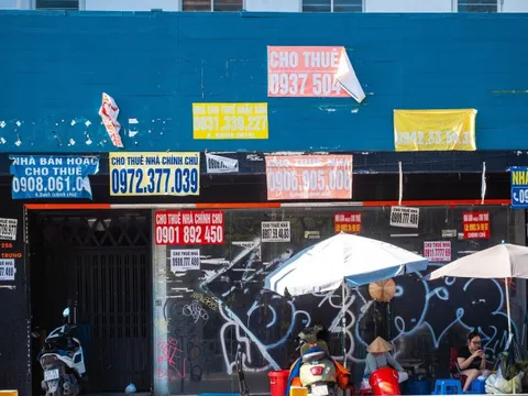 Cận cảnh những mặt bằng "ngàn đô" dịp cuối năm ở TP HCM