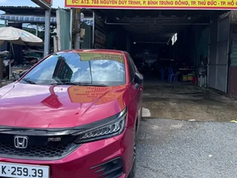 Giá thuê xe tự lái Tết dương lịch tăng mạnh