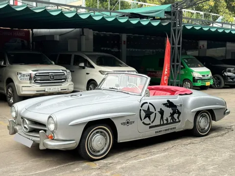 Hàng hiếm Mercedes-Benz 190 SL giá 13 tỷ đồng lên sàn: ‘Món đồ chơi’ cùng gu với ông Đặng Lê Nguyên Vũ, cả Việt Nam chỉ có vài chiếc