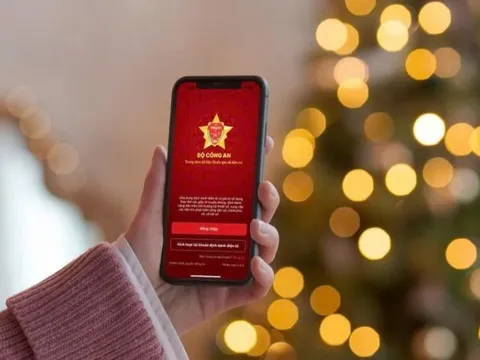 Sắp chi quà Tết 400.000 đồng, vì sao nhiều người chưa liên kết được tài khoản an sinh xã hội với ngân hàng?