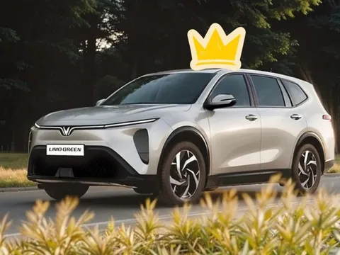 Toàn cảnh 3 kỷ lục của VinFast làm chấn động ngành ô tô Việt Nam trong năm 2025