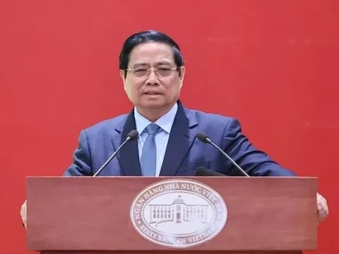 Thủ tướng Phạm Minh Chính: Nghiên cứu giải pháp tốt nhất với ngân hàng SCB