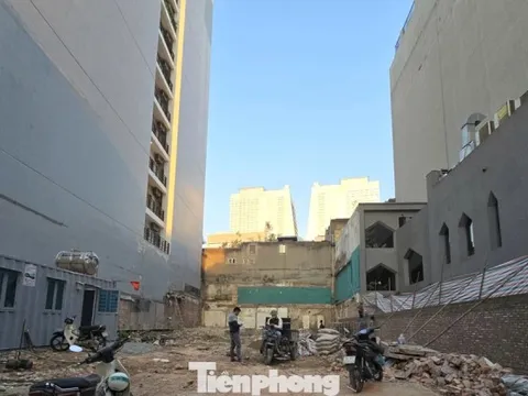 Biệt thự cổ Hà Nội bị phá dỡ xây cao ốc gây xôn xao