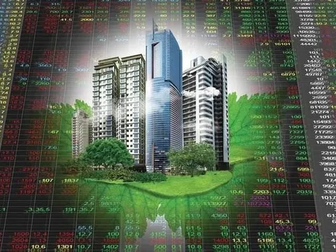 Định giá về vùng hấp dẫn, cổ phiếu bất động sản sắp "vào sóng"?