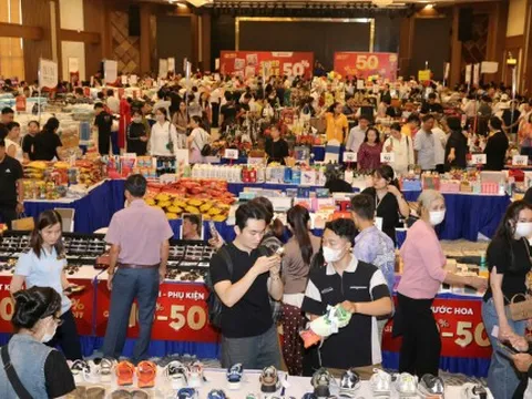 Cần Thơ lần đầu tổ chức khuyến mãi hàng hiệu quy mô lớn