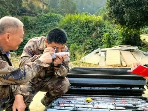 Láng giềng Việt Nam phát hiện 'siêu mỏ vàng' hơn 1.000 tấn dưới lòng đất, trị giá hàng chục tỷ USD