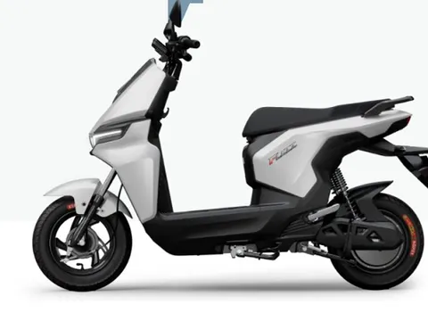 Giá chỉ 16,9 triệu đồng, xe điện không cần bằng lái đi tới 135 km/lần sạc: Nhỏ gọn, cá tính, hợp gu Gen Z