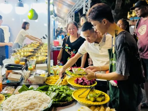 Hiệp hội Du lịch TPHCM siết quy trình tổ chức các lễ hội vì vấn đề thực phẩm