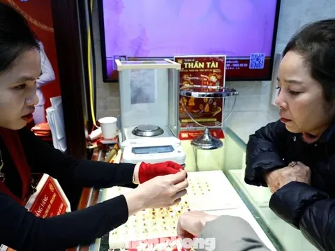 Đầu tư vàng lãi hơn bất động sản, chứng khoán?