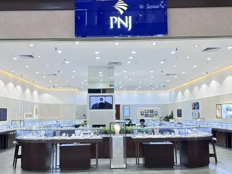 Giá vàng lập đỉnh, doanh thu vàng 24K giảm gần 43%: PNJ vẫn báo lãi cao kỷ lục