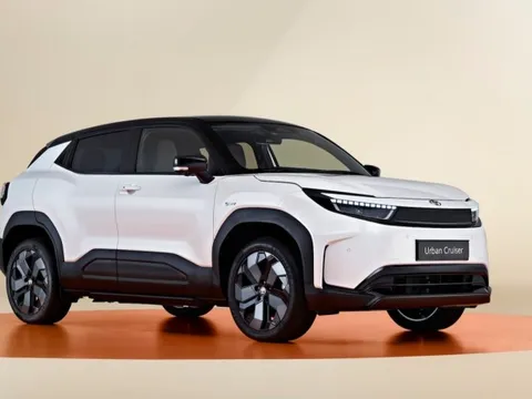 Không dồn dập, Toyota mở bán mẫu SUV điện giá chỉ 450 triệu: Ngoại thất khác biệt, được trang bị 7 túi khí cùng phanh điện tử và hỗ trợ lái cấp 2