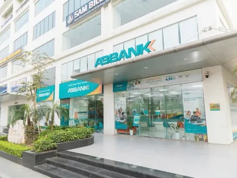 Điều gì đang 'mở đường' cho ABBank chuyển sàn?