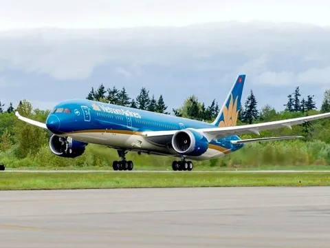 Máy bay Vietnam Airlines quay đầu khẩn cấp: Lý do phía sau khiến hàng trăm hành khách đồng loạt im lặng, không một lời phàn nàn