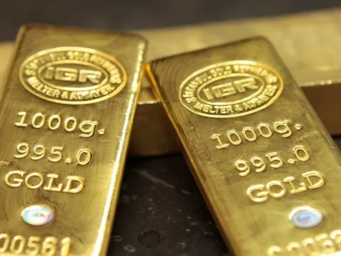 Vì sao giá vàng ngày càng tăng cao?