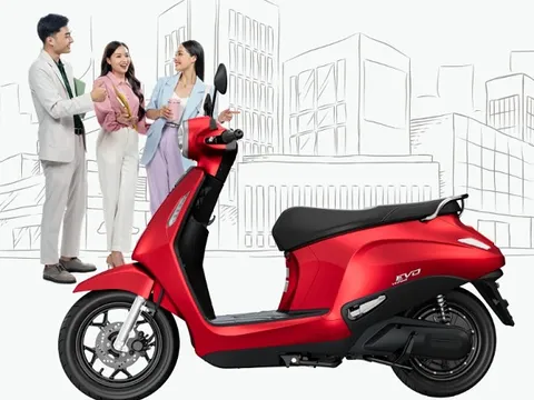 Bán hơn 406.000 xe trong một năm, VinFast chiếm 'ngôi vương' xe máy điện Việt Nam, dòng xe nào thống lĩnh thị trường?